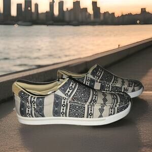 New Twisted X Hooey Loper Slip-On Shoes Taupe/Black Womens 9